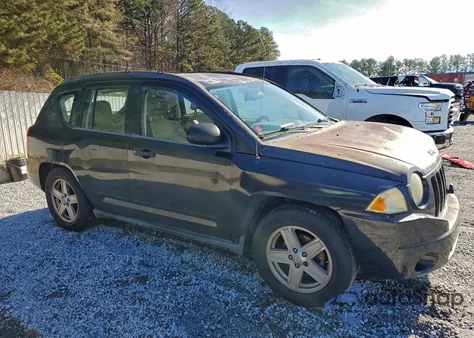 2008 Jeep Compass Sport from USA, damaged, VIN 1J8FT47W68D558192